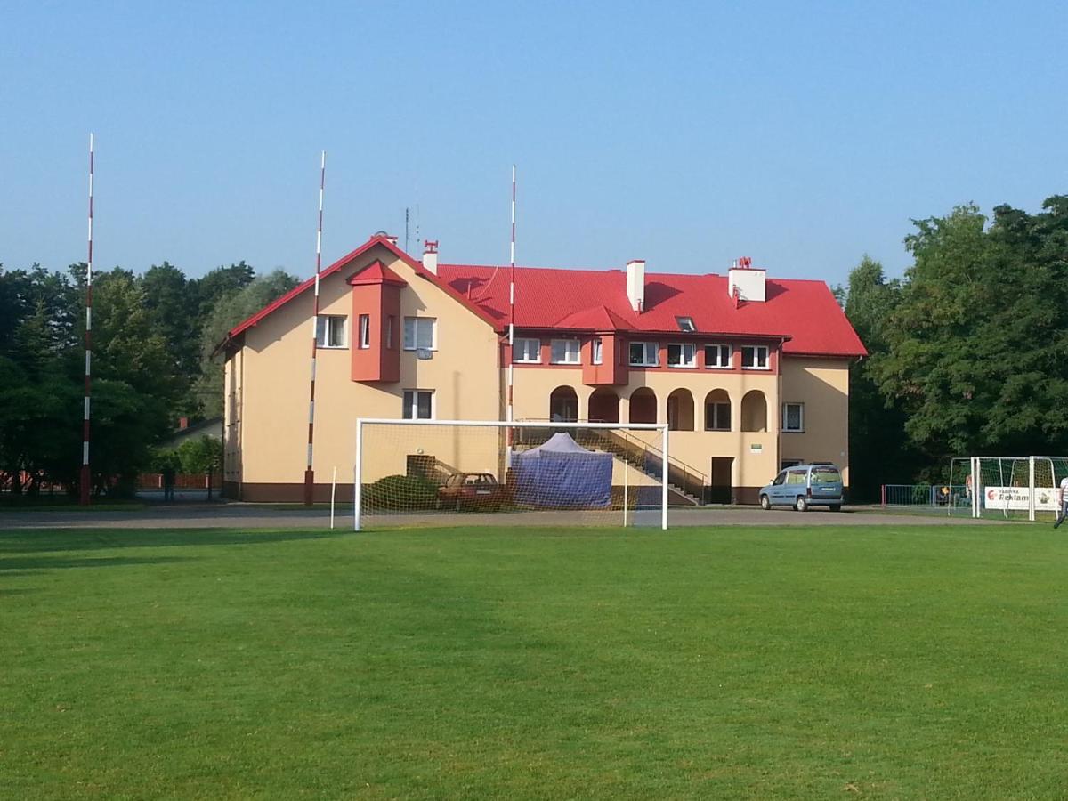 Osrodek Sportowo Wypoczynkowy Pustynia Hostel Dębica Exterior foto